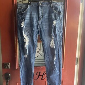 LUCKY & BLESSED Women’s Distressed Blue Jeans Size 18